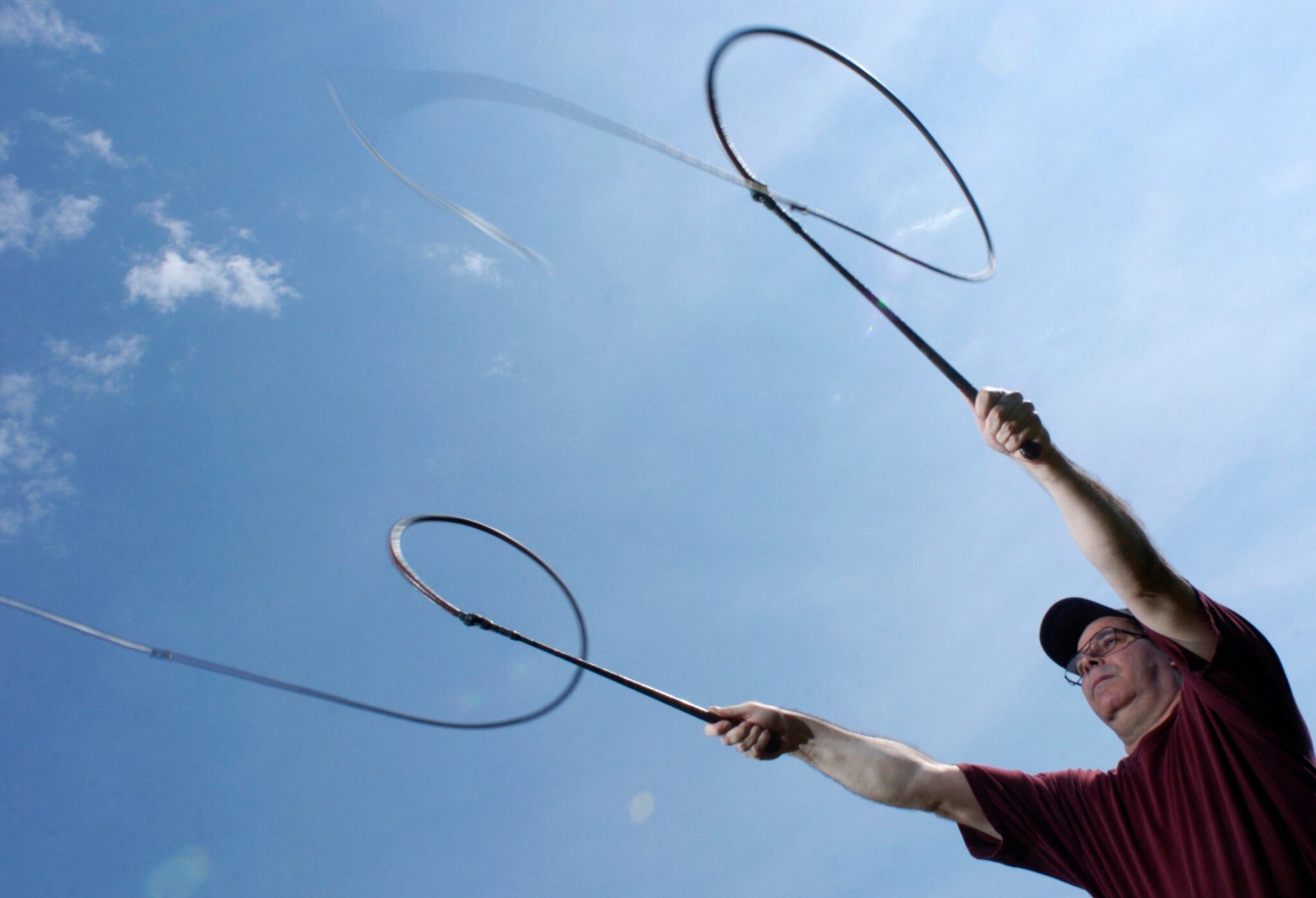 what makes the sound when a bullwhip is cracked and where does the noise come from